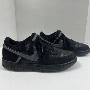 314675-013 Nike Vandal Low Size 5Y Black Nike Low Sneakers